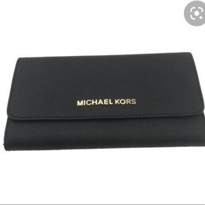Michael Kors Jetset wallet